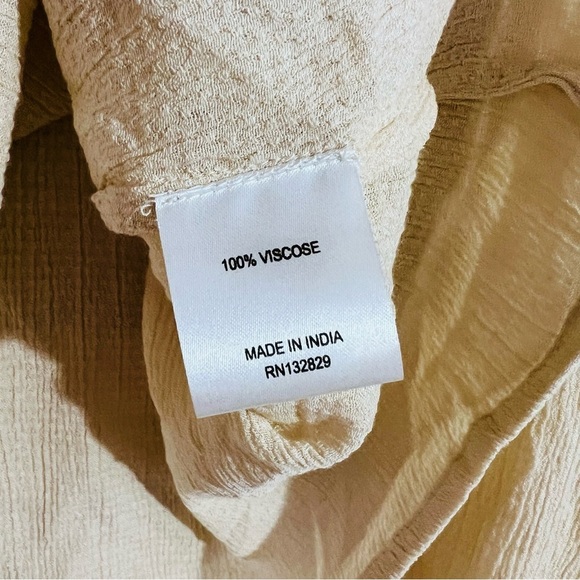 Tularosa Carmin Blouse in Macadamia Size XS - Picture 8 of 10